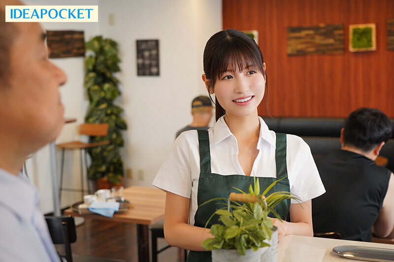 Đi làm thêm bị gã quản lý dâm dê bắt mặc váy ngắn rồi bị ép thỏa mãn tình dục Momo Sakura